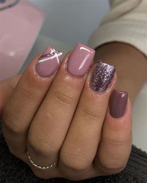 short acrylic nail designs